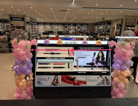 Ikonic Professional Launches Ikonic Me at Shoppers Stop Hyderabad